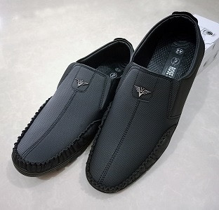 New Stylish Trendy High Quality Fashionable Artificial Leather Casual Shoes for Men Black-Chocolate (RS005)