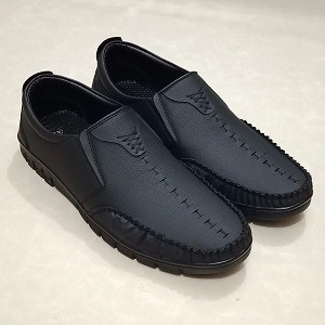 Premium Stylish Unique Design High Quality Fashionable Artificial Leather Casual Shoes for Men Black & Chocolate (RS002)
